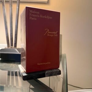 Maison Francis Kurkdjian Red Baccarat Rouge 540 Decor